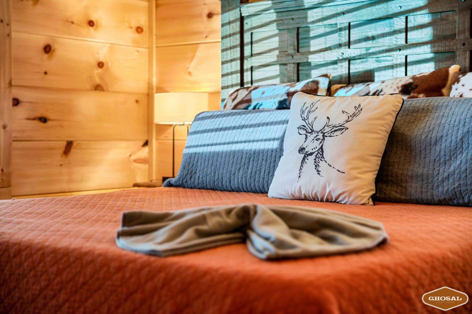 Heavenly Heights By Ghosal Luxury Lodging 세비어빌 외부 사진
