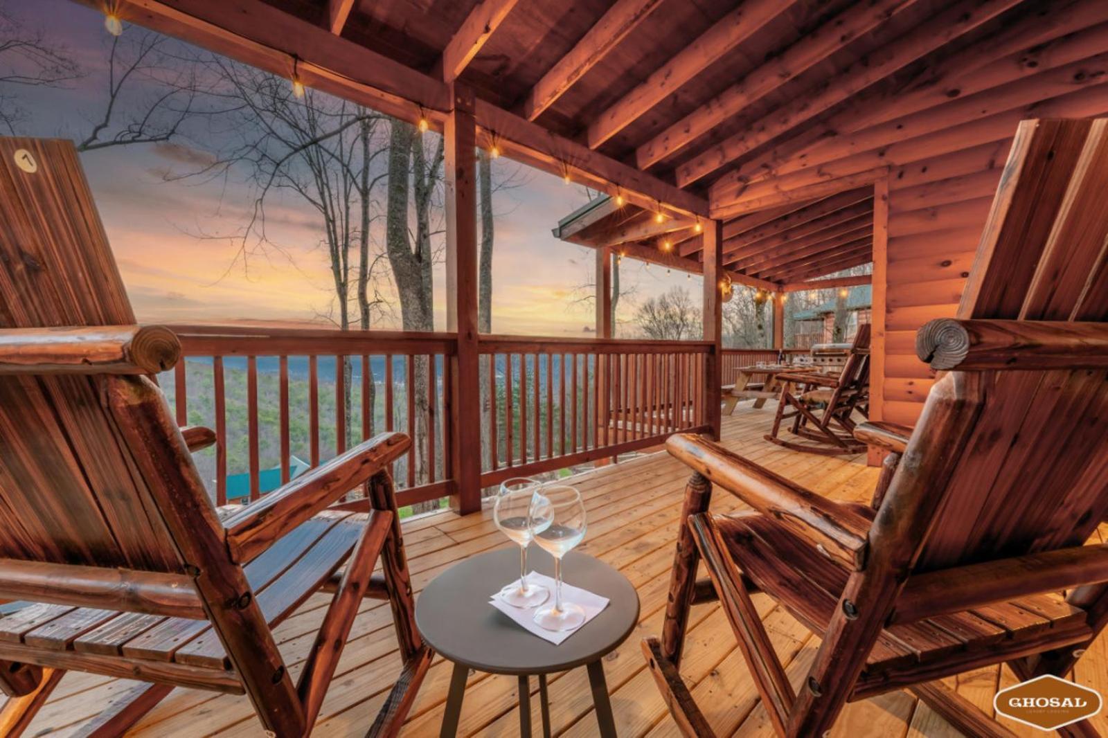 Heavenly Heights By Ghosal Luxury Lodging 세비어빌 외부 사진